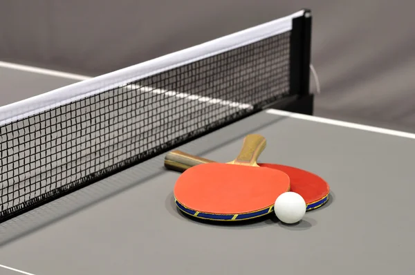 Настольный теннис оборудование — стоковое фото